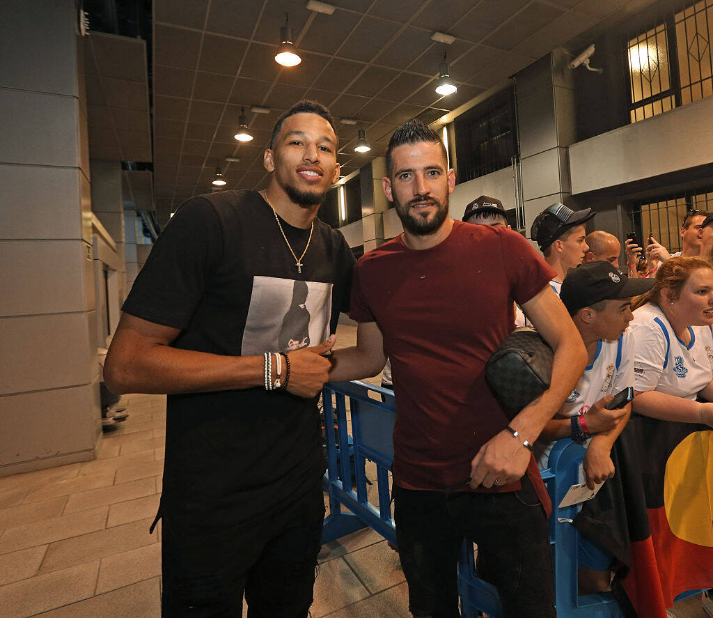 弃马伦招揽 弃马伦招揽